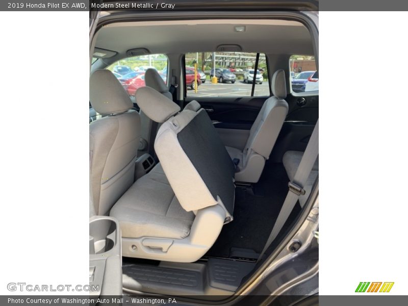 Modern Steel Metallic / Gray 2019 Honda Pilot EX AWD