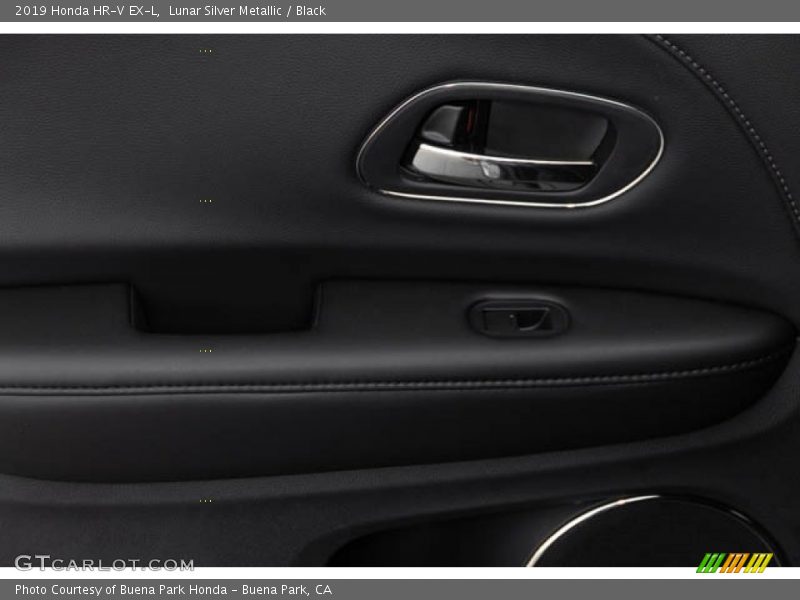 Lunar Silver Metallic / Black 2019 Honda HR-V EX-L