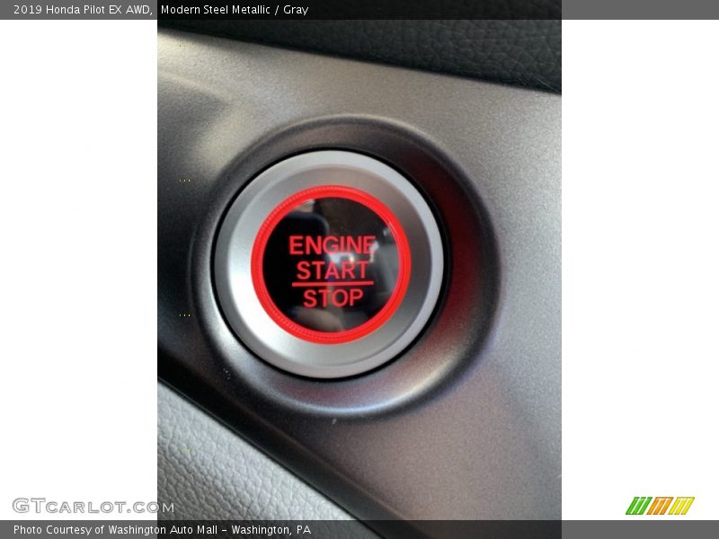 Modern Steel Metallic / Gray 2019 Honda Pilot EX AWD