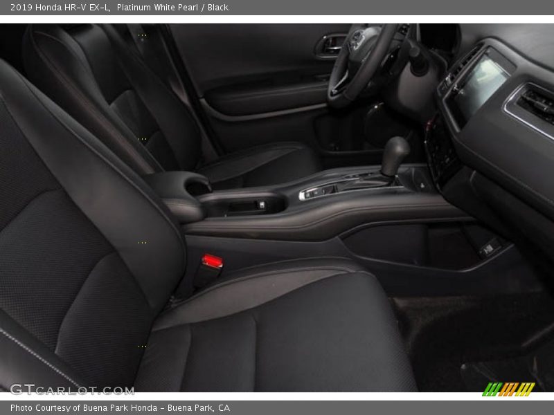 Platinum White Pearl / Black 2019 Honda HR-V EX-L