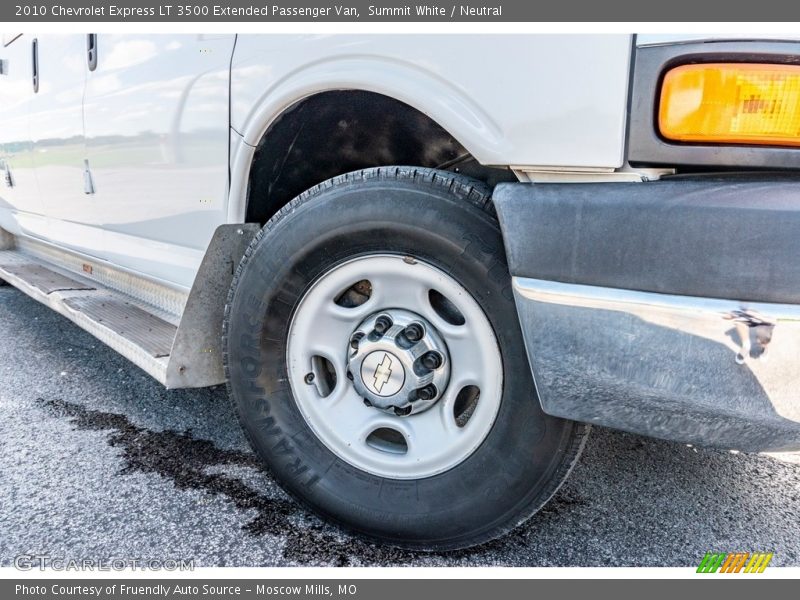 Summit White / Neutral 2010 Chevrolet Express LT 3500 Extended Passenger Van
