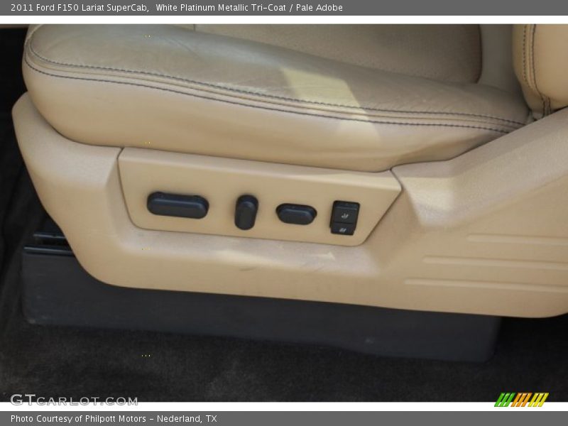 White Platinum Metallic Tri-Coat / Pale Adobe 2011 Ford F150 Lariat SuperCab