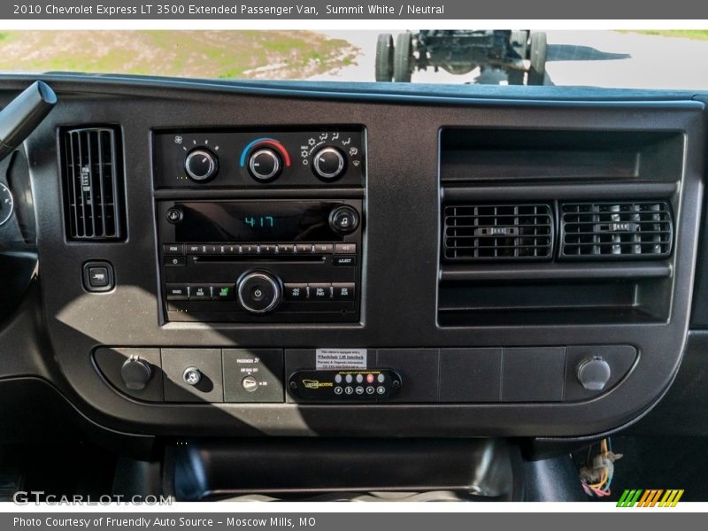 Summit White / Neutral 2010 Chevrolet Express LT 3500 Extended Passenger Van