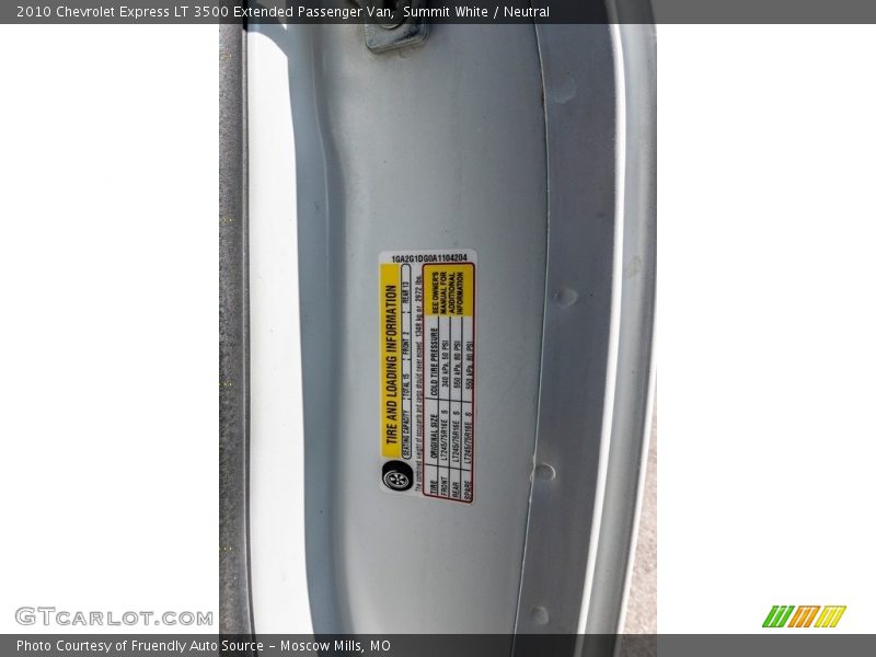 Summit White / Neutral 2010 Chevrolet Express LT 3500 Extended Passenger Van