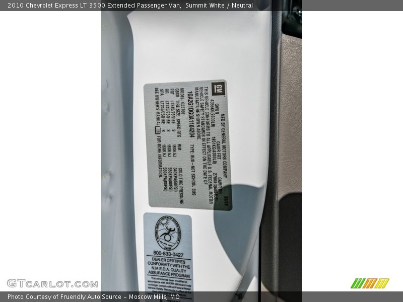 Summit White / Neutral 2010 Chevrolet Express LT 3500 Extended Passenger Van