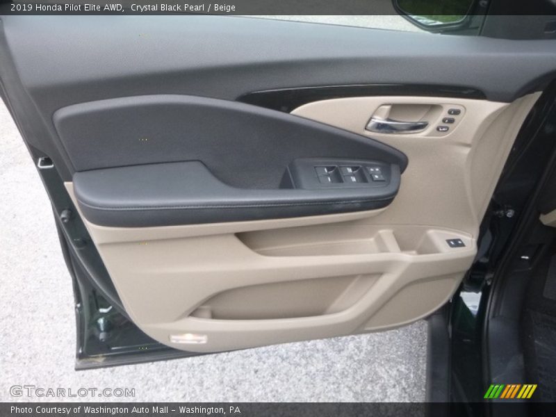 Crystal Black Pearl / Beige 2019 Honda Pilot Elite AWD