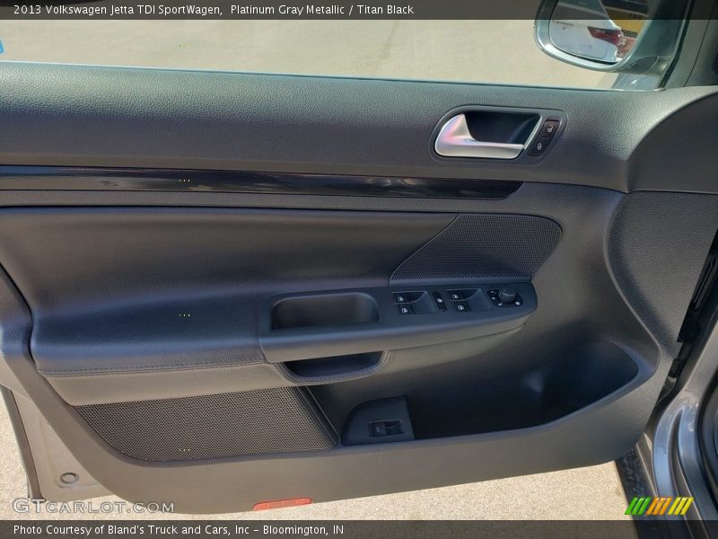 Platinum Gray Metallic / Titan Black 2013 Volkswagen Jetta TDI SportWagen