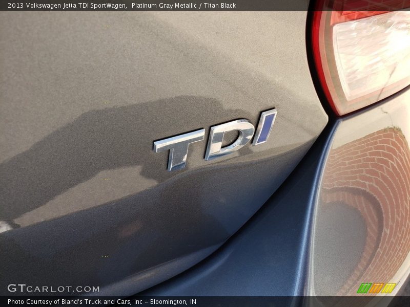 Platinum Gray Metallic / Titan Black 2013 Volkswagen Jetta TDI SportWagen