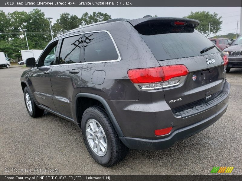 Granite Crystal Metallic / Black 2019 Jeep Grand Cherokee Laredo 4x4
