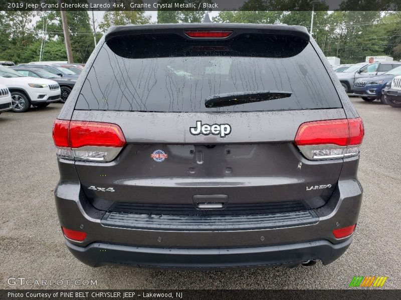 Granite Crystal Metallic / Black 2019 Jeep Grand Cherokee Laredo 4x4