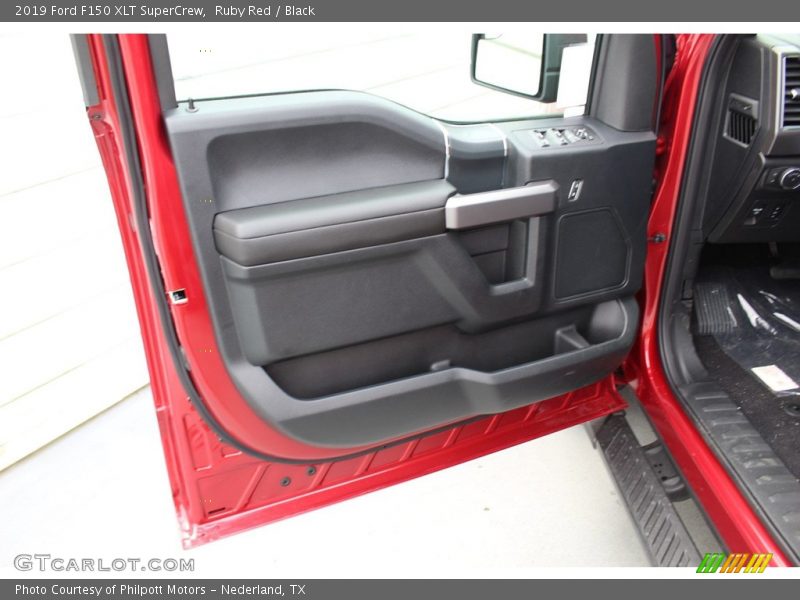 Ruby Red / Black 2019 Ford F150 XLT SuperCrew