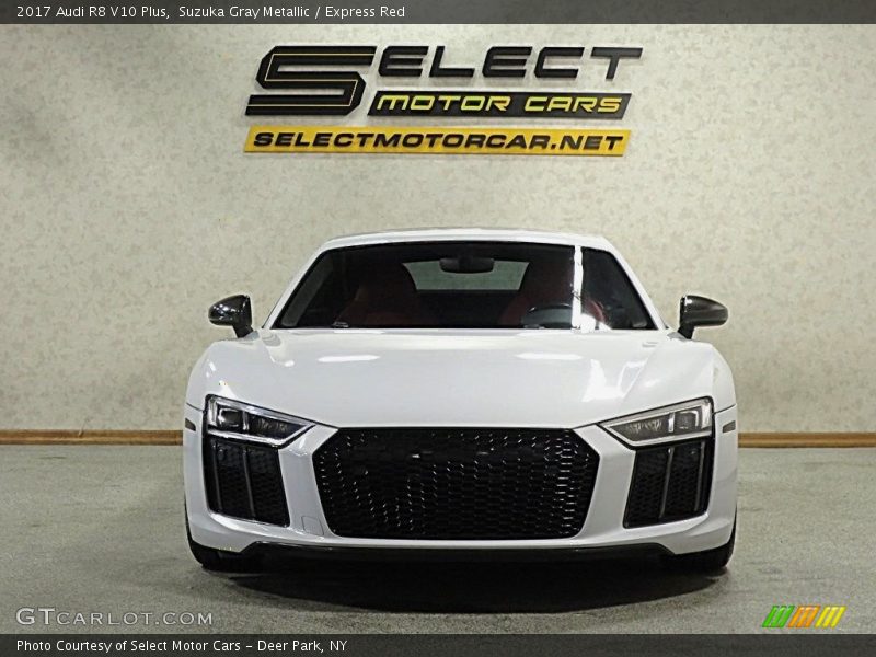 Suzuka Gray Metallic / Express Red 2017 Audi R8 V10 Plus
