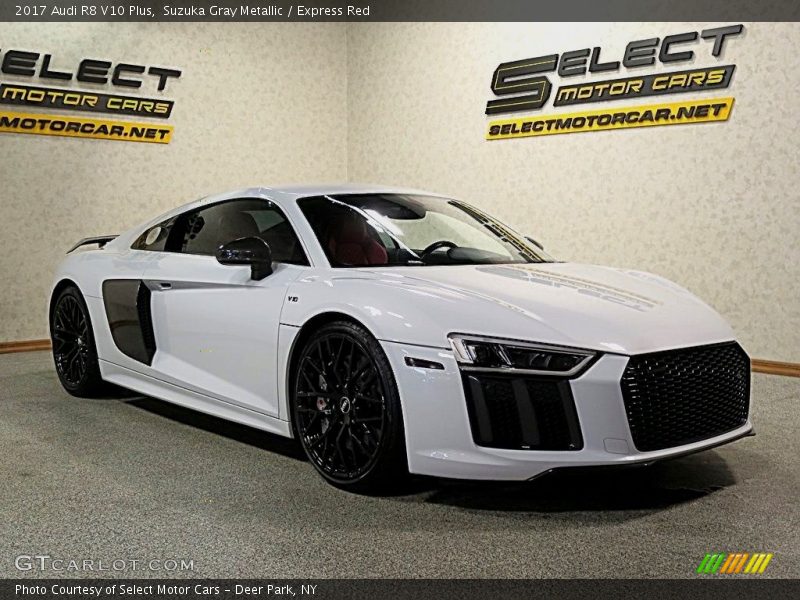 Suzuka Gray Metallic / Express Red 2017 Audi R8 V10 Plus