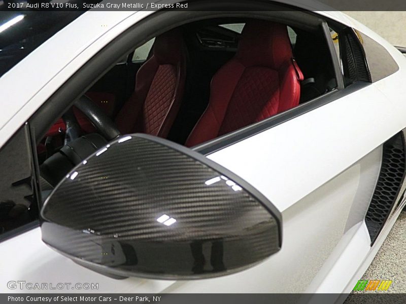 Suzuka Gray Metallic / Express Red 2017 Audi R8 V10 Plus