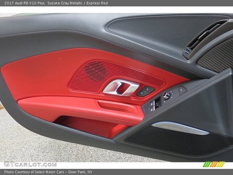 Door Panel of 2017 R8 V10 Plus