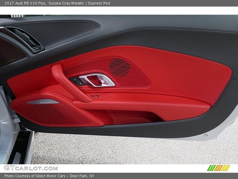 Door Panel of 2017 R8 V10 Plus