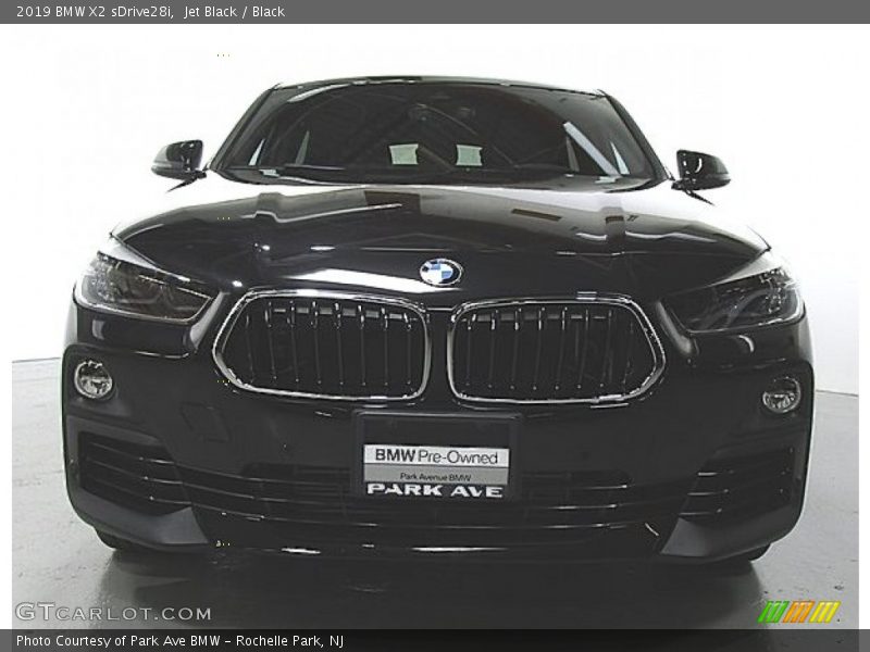 Jet Black / Black 2019 BMW X2 sDrive28i