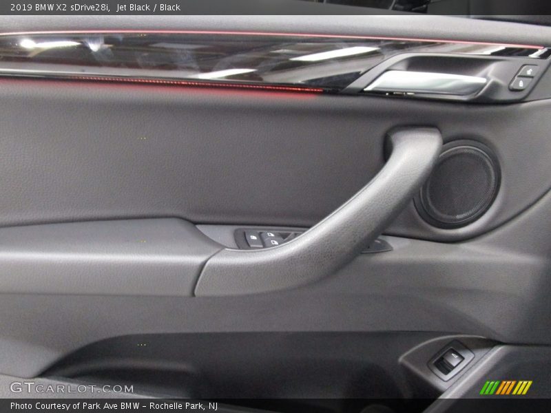 Jet Black / Black 2019 BMW X2 sDrive28i