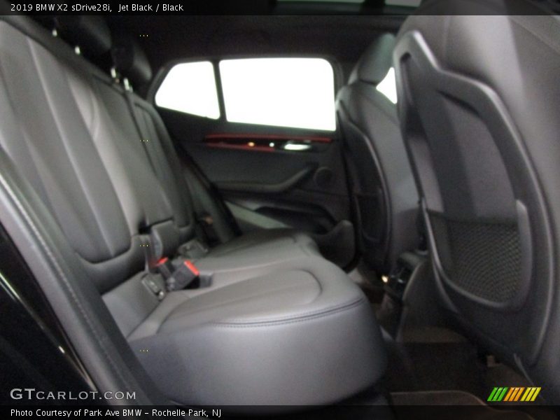 Jet Black / Black 2019 BMW X2 sDrive28i