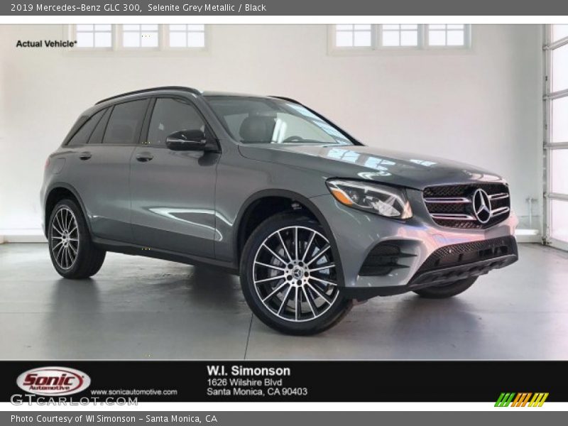 Selenite Grey Metallic / Black 2019 Mercedes-Benz GLC 300