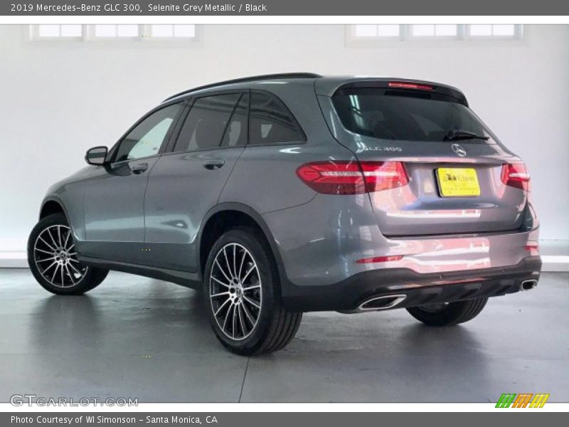 Selenite Grey Metallic / Black 2019 Mercedes-Benz GLC 300