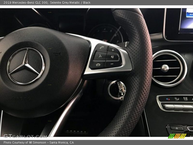 Selenite Grey Metallic / Black 2019 Mercedes-Benz GLC 300