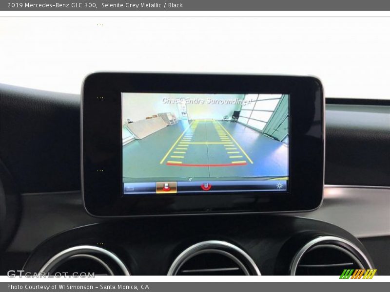 Selenite Grey Metallic / Black 2019 Mercedes-Benz GLC 300