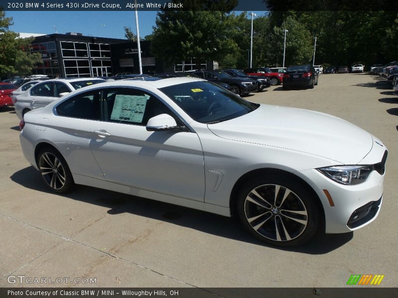 Front 3/4 View of 2020 4 Series 430i xDrive Coupe
