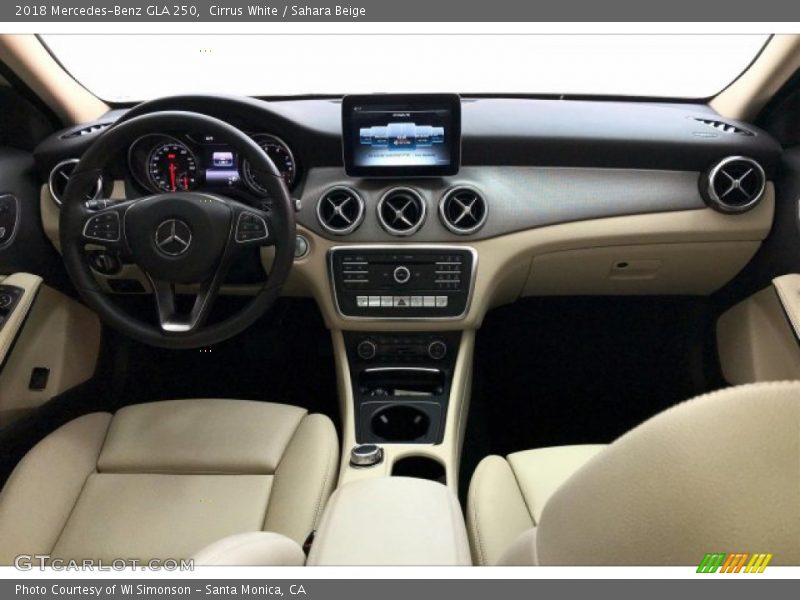 Cirrus White / Sahara Beige 2018 Mercedes-Benz GLA 250
