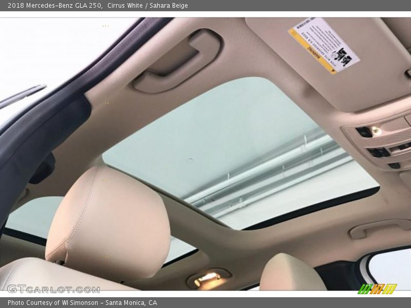 Cirrus White / Sahara Beige 2018 Mercedes-Benz GLA 250