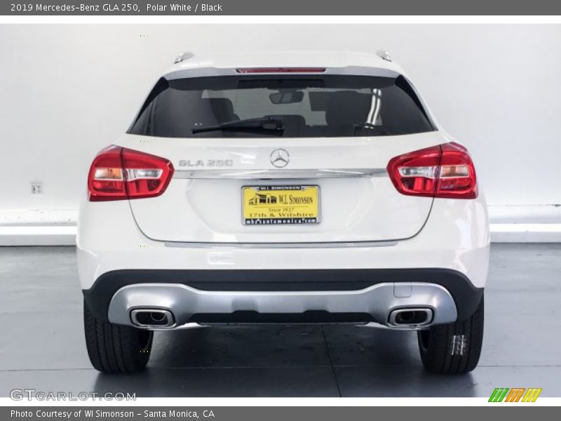 Polar White / Black 2019 Mercedes-Benz GLA 250