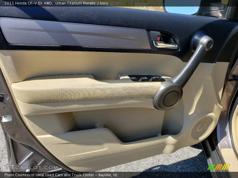 Urban Titanium Metallic / Ivory 2011 Honda CR-V EX 4WD