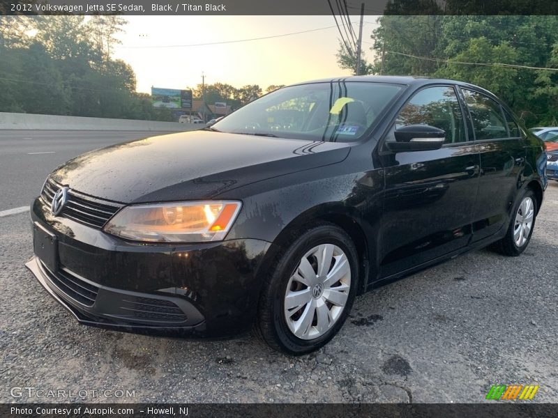 Black / Titan Black 2012 Volkswagen Jetta SE Sedan