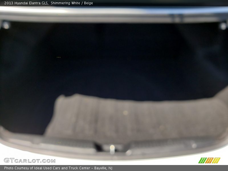 Shimmering White / Beige 2013 Hyundai Elantra GLS