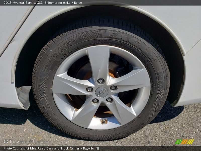 Shimmering White / Beige 2013 Hyundai Elantra GLS