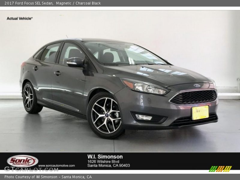 Magnetic / Charcoal Black 2017 Ford Focus SEL Sedan