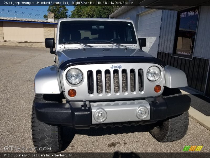 Bright Silver Metallic / Black/Dark Saddle 2011 Jeep Wrangler Unlimited Sahara 4x4