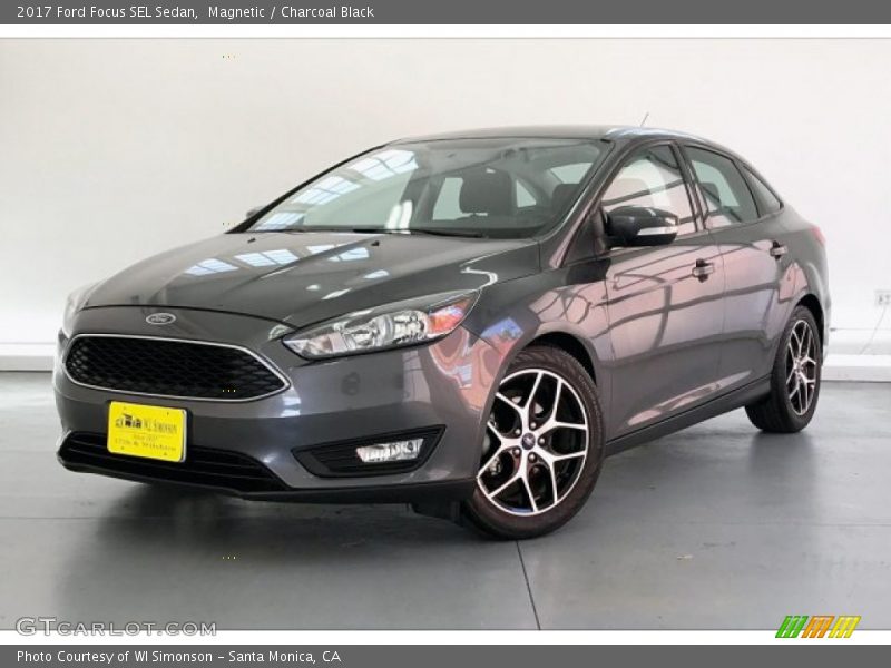  2017 Focus SEL Sedan Magnetic