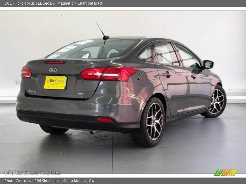 Magnetic / Charcoal Black 2017 Ford Focus SEL Sedan