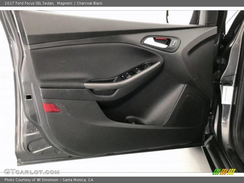 Door Panel of 2017 Focus SEL Sedan