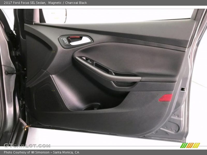 Door Panel of 2017 Focus SEL Sedan