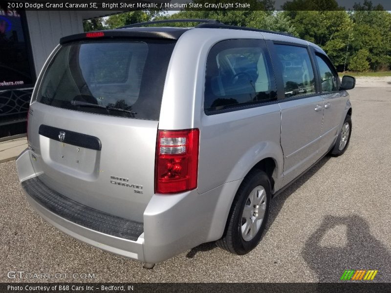Bright Silver Metallic / Medium Slate Gray/Light Shale 2010 Dodge Grand Caravan SE