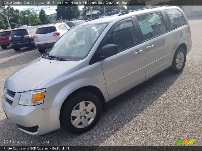 Bright Silver Metallic / Medium Slate Gray/Light Shale 2010 Dodge Grand Caravan SE