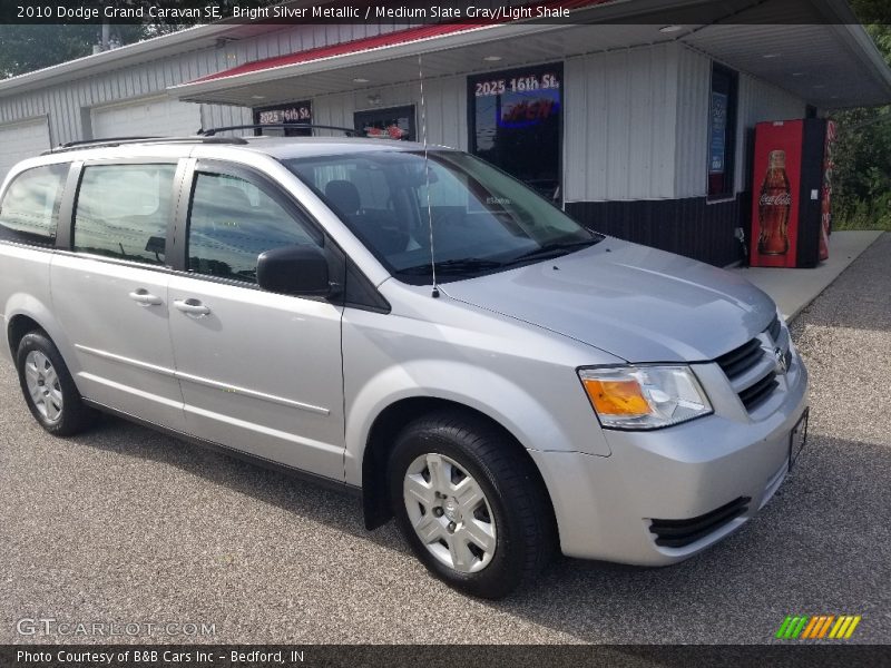 Bright Silver Metallic / Medium Slate Gray/Light Shale 2010 Dodge Grand Caravan SE