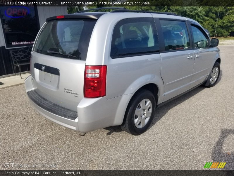 Bright Silver Metallic / Medium Slate Gray/Light Shale 2010 Dodge Grand Caravan SE