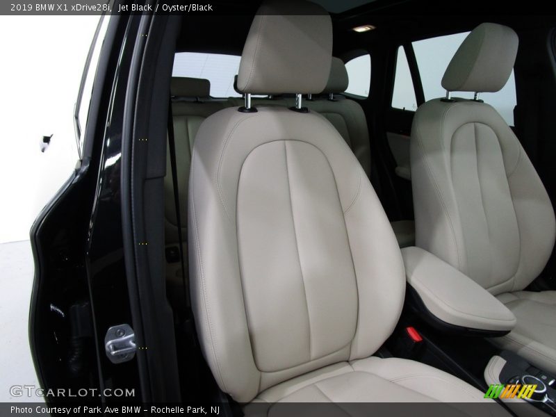 Jet Black / Oyster/Black 2019 BMW X1 xDrive28i