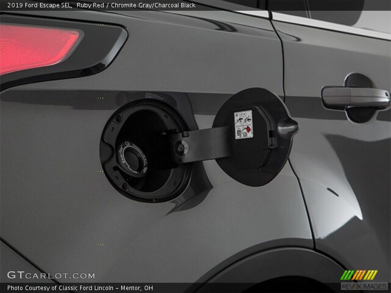 Ruby Red / Chromite Gray/Charcoal Black 2019 Ford Escape SEL