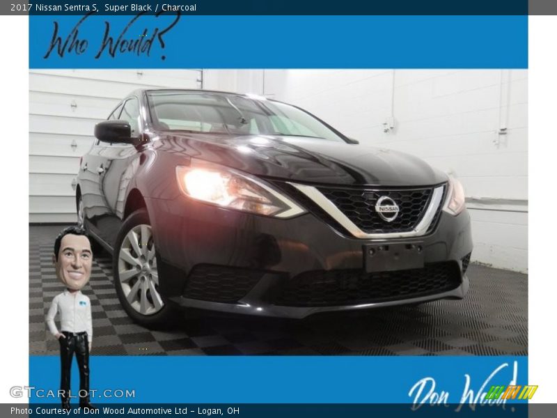 Super Black / Charcoal 2017 Nissan Sentra S