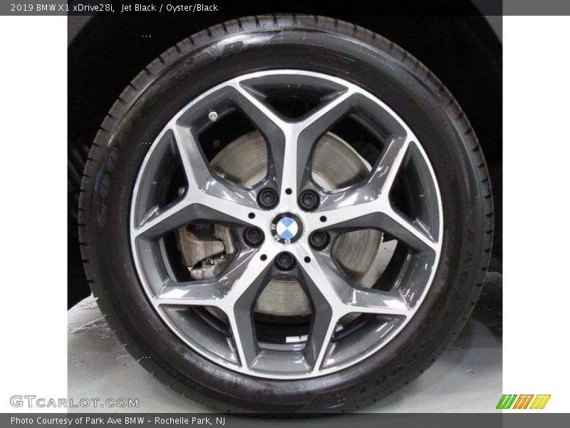 Jet Black / Oyster/Black 2019 BMW X1 xDrive28i