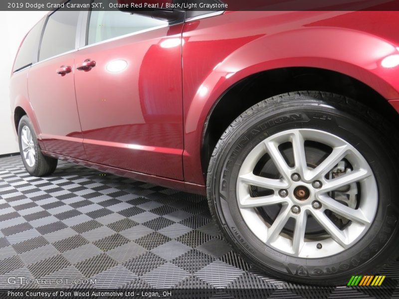 Octane Red Pearl / Black/Light Graystone 2019 Dodge Grand Caravan SXT